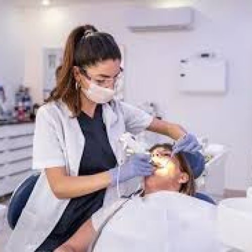 Best Dentist in Dashmesh Nagar